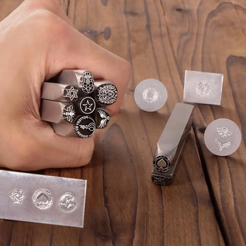 Individuelle Metallstempel für Schmuck, eigenes Logo-Design, perfekt für individuelle Beschriftung, Geschenke und Kreativität Individuelle Metallstempel für Schmuck, eigenes Logo-Design, perfekt für individuelle Beschriftung, Geschenke und Kreativität von ACRSIKR