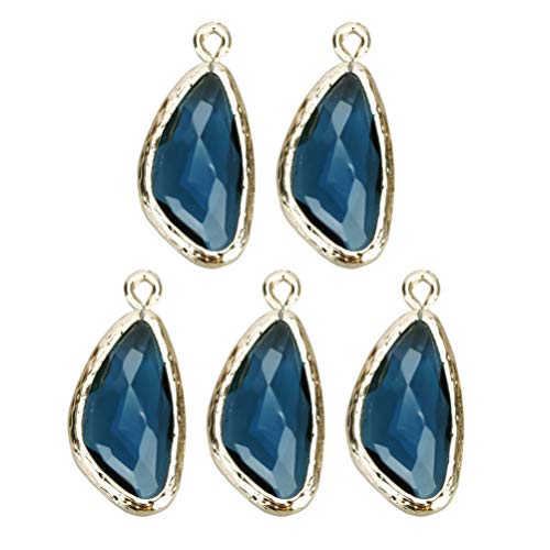 5 STÜCKE Kristallperlen Charms Kristallglas Stein Anhänger Charms Unregelmäßige Heilstein Charms for die Herstellung von Halskettenschmuck(Navy) von AEVQWEZNC