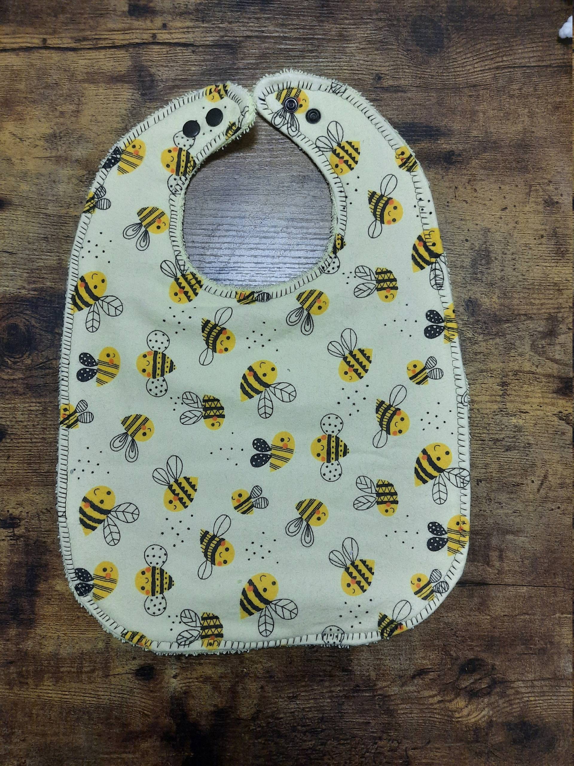 Happy Bees Wasserdichte Lätzchen Für Kleinkinder Happy Bees Wasserdichte Lätzchen Für Kleinkinder von AJsBibBoutique