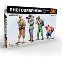 Photographers (DIFFERENT ERAS) 1/35. von AK Interactive
