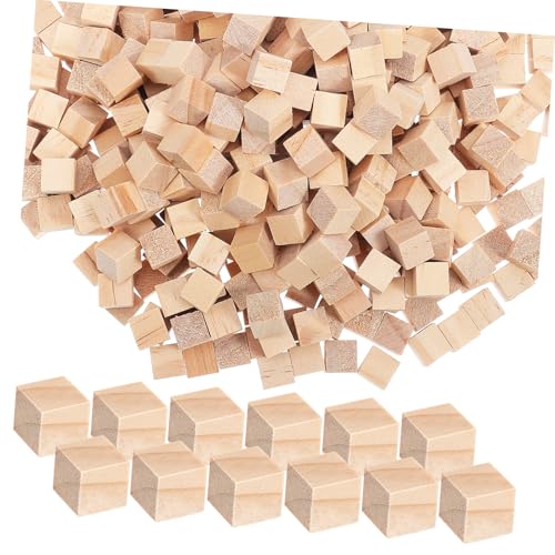 AKOOSY 500 Stk. Teiliges Kleine Holzklötzchen aus Naturbelassenem Kiefernholz Quadratische Holzblöcke zum Basteln Bemalen Schnitzen und DIY Dekoration für Handwerk und Kreative Projekte AKOOSY 500 Stk. Teiliges Kleine Holzklötzchen aus Naturbelassenem Kiefernholz Quadratische Holzblöcke zum Basteln Bemalen Schnitzen und DIY Dekoration für Handwerk und Kreative Projekte von AKOOSY