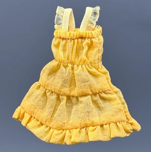 AMITD 1/6 Scale Female Clothes, Cute Ruffled Halter Dress for 12-inches Female Action Figure Body, 1/6 Girl Doll Costume Loose Bubble Dress A-line Summer Halter Dress (Yellow) von AMITD