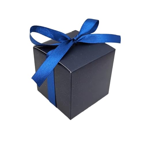 Premium-Geschenkbox mit Magnetverschluss, Quadratische Süßigkeiten-Party-Geschenkbox aus Papier mit Band, 5,5 x 5,5 x 5,5 cm, Mehrfarbig, 100 Stück(Dark Blue) von AMZBNEIDI