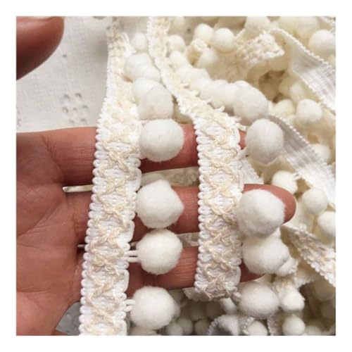 AMateschitz Pom Poms Quaste Borte Bommelborte Pomponband Fransenborte Quaste Trim Band Fringe Bommelband Spitzenband mit 2.5 cm Pompons für DIY Basteln Kleidung Nähen Zuhause Dekorieren Weiß 3M AMateschitz Pom Poms Quaste Borte Bommelborte Pomponband Fransenborte Quaste Trim Band Fringe Bommelband Spitzenband mit 2.5 cm Pompons für DIY Basteln Kleidung Nähen Zuhause Dekorieren Weiß 3M von AMateschitz
