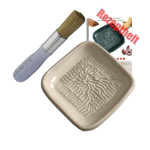 ANCKERAMIC® Ceramico Reibeteller & Backpinsel mit Naturborsten, Set aus Keramik für Knoblauch, Ingwer, Muskat, Handmade (Weiß/Flieder) von ANCKERAMIC