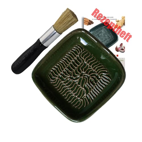 ANCKERAMIC® Ceramico Reibeteller & Backpinsel mit Naturborsten, Set aus Keramik für Knoblauch, Ingwer, Muskat, Handmade (Grün/Schwarz) von ANCKERAMIC