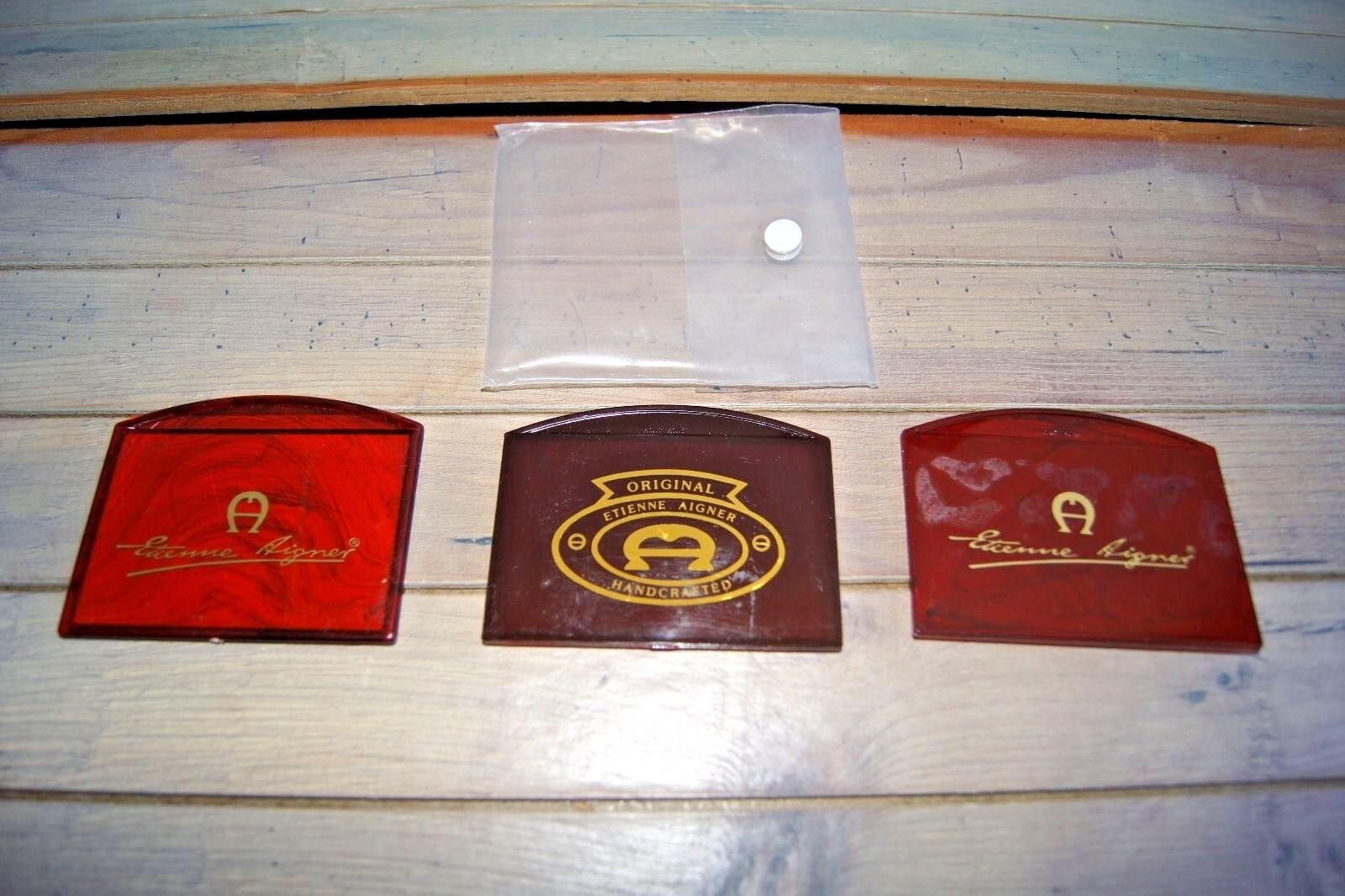 Vintage Original Etienne Aigner Handgefertigte Taschenspiegel Mit Koffer Lot Von 3 Vintage Original Etienne Aigner Handgefertigte Taschenspiegel Mit Koffer Lot Von 3 von ANTIGOs