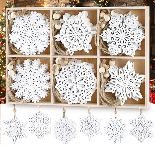 AOMOWA 30Stück Schneeflocken Anhänger Holz Weiß Christbaumschmuck Weihnachten Deko Weihnachtsbaum, Vintage Weihnachtsanhänger mit Juteseil - 7.5cm AOMOWA 30Stück Schneeflocken Anhänger Holz Weiß Christbaumschmuck Weihnachten Deko Weihnachtsbaum, Vintage Weihnachtsanhänger mit Juteseil - 7.5cm von AOMOWA