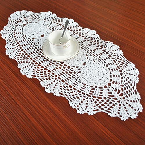Vintage-Tischdecke, Oval, Waschbar, Gehäkelte Blumenspitze, 30 x 70 cm Vintage-Tischdecke, Oval, Waschbar, Gehäkelte Blumenspitze, 30 x 70 cm von ARMYJY