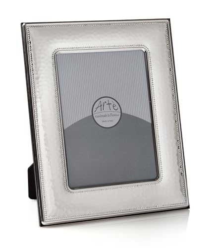 13 x 18 Bilderrahmen aus Silber mit Rückseite aus Holz, Band 3,7 cm, Ag gestempelt, Made in Italy. Der Rahmen hat einen Anlaufschutz 2012/13 x 18BIL 13 x 18 Bilderrahmen aus Silber mit Rückseite aus Holz, Band 3,7 cm, Ag gestempelt, Made in Italy. Der Rahmen hat einen Anlaufschutz 2012/13 x 18BIL von ARTÉ