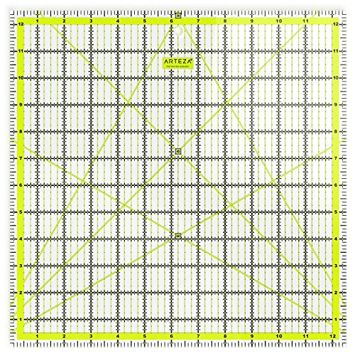 Arteza Patchwork-Lineal, transparentes Acryl Quilt-Lineal, 12.5 x 12.5 Zoll (31.75 x 31.75cm), Lineal für Quiltstoff mit zweifarbigen Rasterlinien von ARTEZA