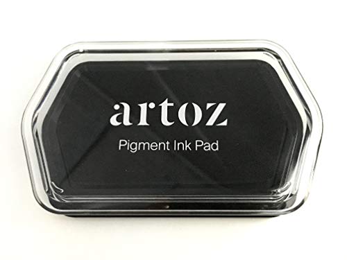 Artoz Stempelkissen in Schwarz – 110 x 68 x 18 mm – metallische Stempelkissen-Farbe zum Stempeln auf Papier, Karten für Einladungen, Grüße oder zur Hochzeit Artoz Stempelkissen in Schwarz – 110 x 68 x 18 mm – metallische Stempelkissen-Farbe zum Stempeln auf Papier, Karten für Einladungen, Grüße oder zur Hochzeit von ARTOZ