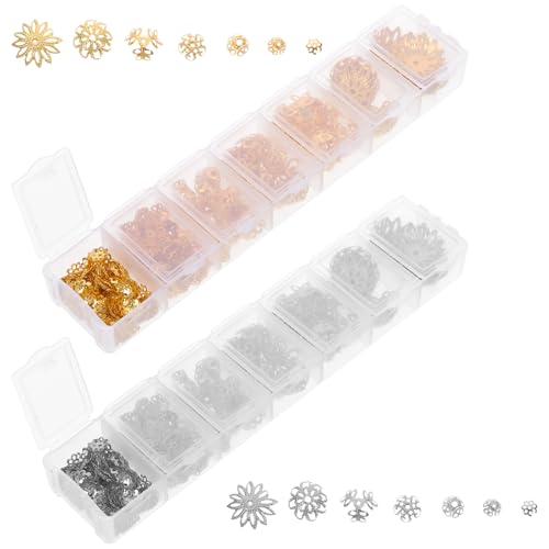 ARTSEWPLY 2 Boxen Schmuckperlenkappen Goldene und Weiße Metallblütenkappen DIY Schmuckzubehör für Armbänder Halsketten Vielseitige Bastelmaterialien für Perlenkappen und Schmuckherstellung von ARTSEWPLY