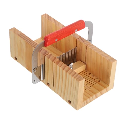 ARTSEWPLY Professionelles Seifenschneide aus Robustem Holz mit Wellenförmigem Edelstahlmesser Präzisen Schnittwinkeln und Dualen Schneideschlitzen Ergonomisch für Heim und Werkstattanwendung ARTSEWPLY Professionelles Seifenschneide aus Robustem Holz mit Wellenförmigem Edelstahlmesser Präzisen Schnittwinkeln und Dualen Schneideschlitzen Ergonomisch für Heim und Werkstattanwendung von ARTSEWPLY