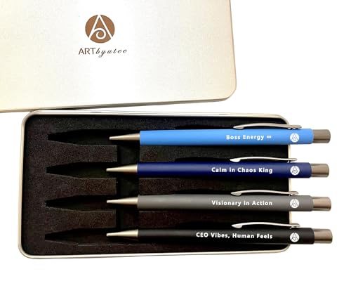 ARTbyutee Boss Gifts For Men Kugelschreiber aus Aluminiumlegierung mit Edelstahlmine, motivierendem Zitat, Luxus-Geschenkbox und wiederverwendbarem Filzstiftetui, Geschäftsgeschenk für Chefs ARTbyutee Boss Gifts For Men Kugelschreiber aus Aluminiumlegierung mit Edelstahlmine, motivierendem Zitat, Luxus-Geschenkbox und wiederverwendbarem Filzstiftetui, Geschäftsgeschenk für Chefs von ARTbyutee