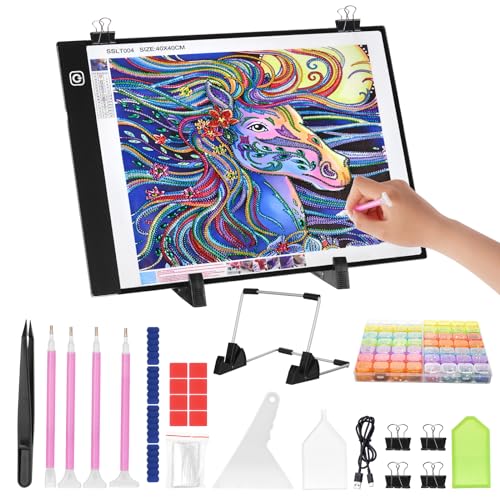 AUAUY Leuchtplatte Light Pad A4 Set Leuchttisch Einstellbare Helligkeit, Leuchttisch für 5D Diamond Painting Zubehör Dimmbarer Leuchtplatte mit Ständer/clips, Lichtpad für Designen Zeichnen Skizzieren AUAUY Leuchtplatte Light Pad A4 Set Leuchttisch Einstellbare Helligkeit, Leuchttisch für 5D Diamond Painting Zubehör Dimmbarer Leuchtplatte mit Ständer/clips, Lichtpad für Designen Zeichnen Skizzieren von AUAUY