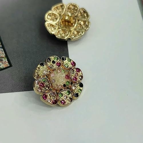 18/20/23,0 mm Vintage Glitzer Glänzende Metallknöpfe für Kleidung High Fashion Strass Blumendesign Nähknopf für Damenmantel-Gold-18 mm 6 Stück von AYHTUD
