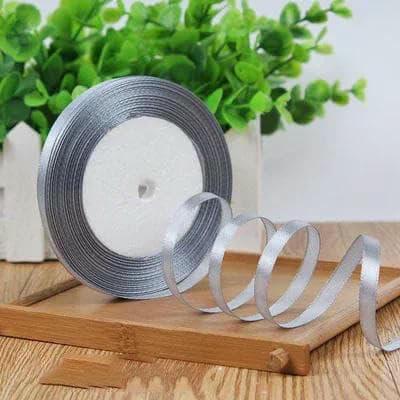 25 Yards/Rolle 6 mm Satinbänder für Hochzeiten, Geburtstage, Partys, Geschenkband, Weihnachten, Halloween, Festivalbedarf, DIY-Bastelband, 59 Silber, 22 Meter Länge 25 Yards/Rolle 6 mm Satinbänder für Hochzeiten, Geburtstage, Partys, Geschenkband, Weihnachten, Halloween, Festivalbedarf, DIY-Bastelband, 59 Silber, 22 Meter Länge von AYHTUD
