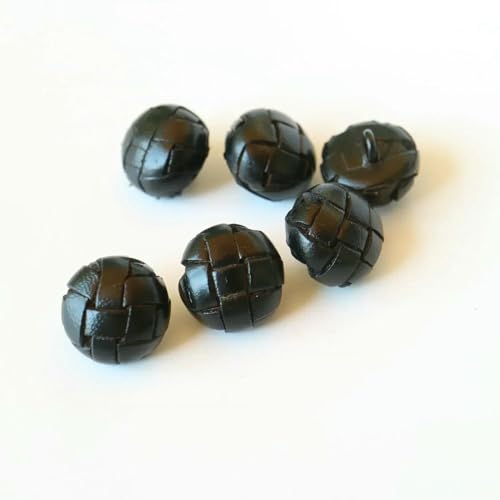 6 Stück/Lot Lederbezogene Knöpfe 15/19/21/23/26mm beige schwarz braun Lederknopf für Mäntel Jackenschnalle-Plaid schwarz-25mm 6 Stück/Lot Lederbezogene Knöpfe 15/19/21/23/26mm beige schwarz braun Lederknopf für Mäntel Jackenschnalle-Plaid schwarz-25mm von AYHTUD