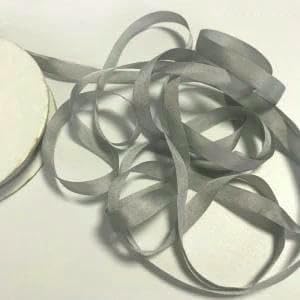 7 mm Seidenband, 100% natürliche Seide, Satin-Taftband, einfarbig für Stickmuster, -007-10 m 7 mm Seidenband, 100% natürliche Seide, Satin-Taftband, einfarbig für Stickmuster, -007-10 m von AYHTUD