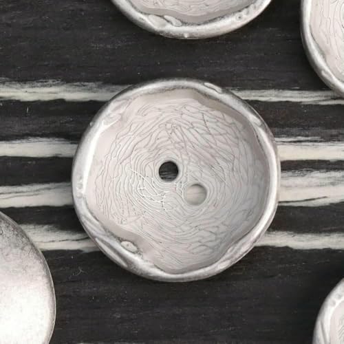 Metallknopf mit zwei Löchern, Schüssel, ungewöhnliche Form, für Designer-Kleidung, Rot, Bronze, Schwarz, Silber, Herrenjacke, Mantel, 25 mm groß, glänzendes Silber, 19 mm Metallknopf mit zwei Löchern, Schüssel, ungewöhnliche Form, für Designer-Kleidung, Rot, Bronze, Schwarz, Silber, Herrenjacke, Mantel, 25 mm groß, glänzendes Silber, 19 mm von AYHTUD