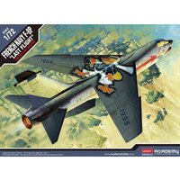 F-16A/C von Academy Plastic Model