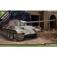 Pz.Kpfw.V Panther Ausf.G von Academy Plastic Model