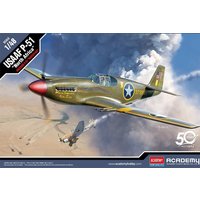 USAAF P-51 Nordafrika von Academy Plastic Model