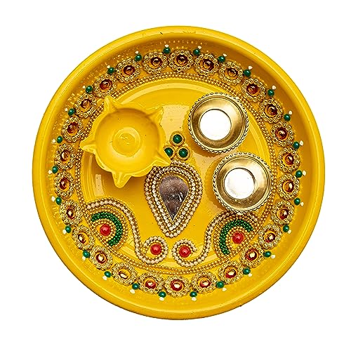 Aditri Creation Yellow Pooja Thali Plate Platter Decorative Stainless Steel Puja Thali with Essential Pooja Articles for Aarti Pooja Rituals Festival Decorations & Home Decor Gifting (Size:- 6") von Aditri Creation