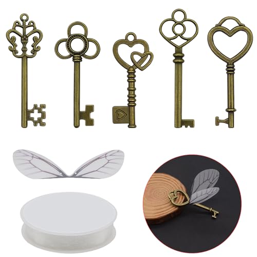 50Stück Klein Vintage Fliegende Schlüssel Antike Anhänger Basteln mit Flügel, Perle Draht für DIY Schmuck Charm Kett Hochzeit Party Freund Geburtstag Schlüsselanhänger Deko Geschenk Zubehör (Bronze) 50Stück Klein Vintage Fliegende Schlüssel Antike Anhänger Basteln mit Flügel, Perle Draht für DIY Schmuck Charm Kett Hochzeit Party Freund Geburtstag Schlüsselanhänger Deko Geschenk Zubehör (Bronze) von AebDerp