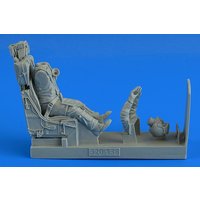 Modern German Luftwaffe Fighter Pilot with ejection seat - F-104 G/S (M.B.GQ-7Aej.seat) [Italeri] von Aerobonus