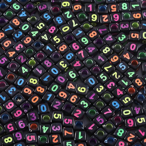 1000 Stück schwarze quadratische Acryl-Zahlen-Buchstaben-Perlen 6 x 6 mm bunte Zahlen 0–9 Perlen für Schmuckherstellung und DIY Armbänder Halsketten Schlüsselanhänger von Ahouws
