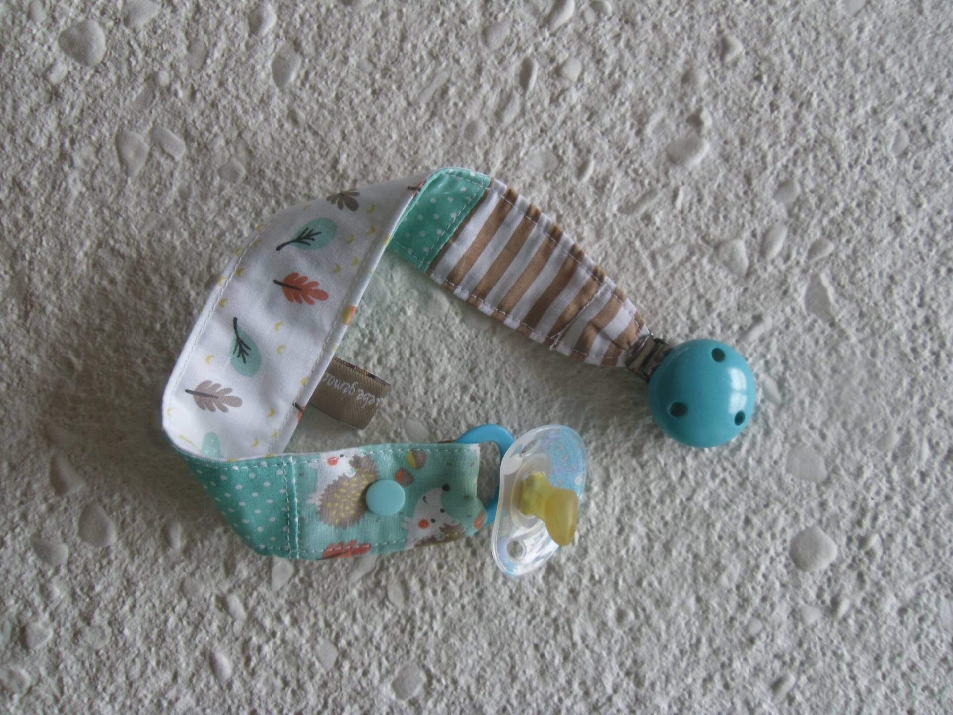 Schnullerband Mit Namen Schnullerband Mit Namen von AllesliebeGeschenke