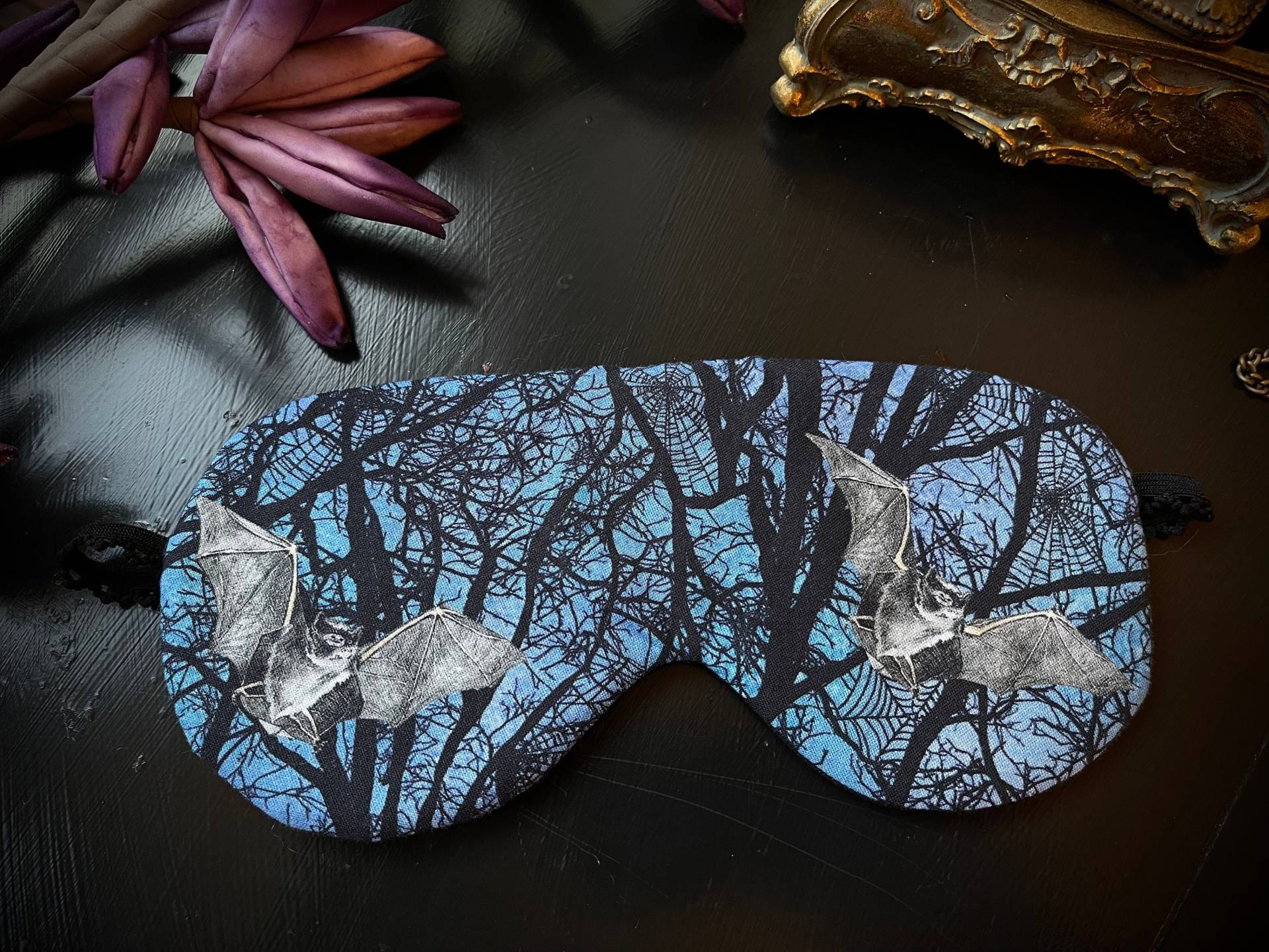 Schlafmaske Schlafbrille Fledermäuse, Wald, Nacht, Wellness, Spa, Gut Schlafen, Entspannung - Beauty Reise Gesichtsmaske Gothic Schlafmaske Schlafbrille Fledermäuse, Wald, Nacht, Wellness, Spa, Gut Schlafen, Entspannung - Beauty Reise Gesichtsmaske Gothic von Alrunalovelace