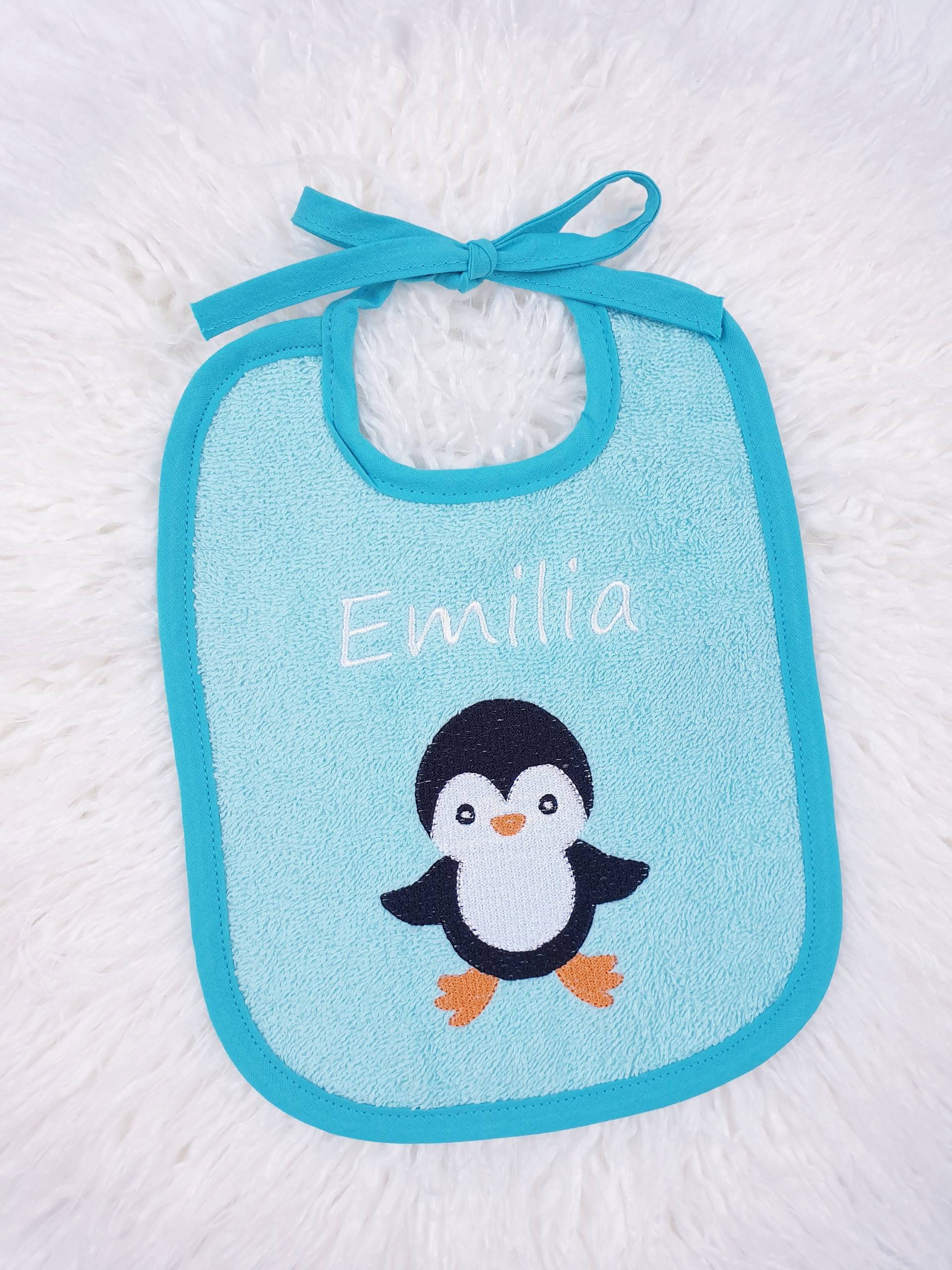 Lätzchen - Mit Namen Kleiner Pinguin Personalisiert Babylätzchen Latz Babygeschenk Taufgeschenk Lätzchen - Mit Namen Kleiner Pinguin Personalisiert Babylätzchen Latz Babygeschenk Taufgeschenk von AmeliesweltGeschenke