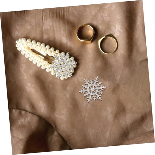 Angoily 100 Stück Schneeflocken Patches Weiß Glitzernde DIY Haarclip Material für Handwerk Weihnachtsdeko Kleidung Applikationen Schneeflocken Ornamente zum Aufnähen für Festliche von Angoily