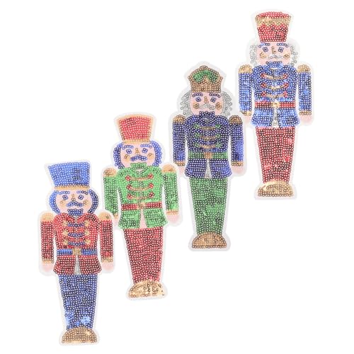 Angoily 4 Stück Weihnachtliche Nutcracker Patches mit Glänzenden Pailletten Europäisches Design zum Aufbügeln für Kleidung Rucksäcke DIY Dekoration und Reparatur Angoily 4 Stück Weihnachtliche Nutcracker Patches mit Glänzenden Pailletten Europäisches Design zum Aufbügeln für Kleidung Rucksäcke DIY Dekoration und Reparatur von Angoily