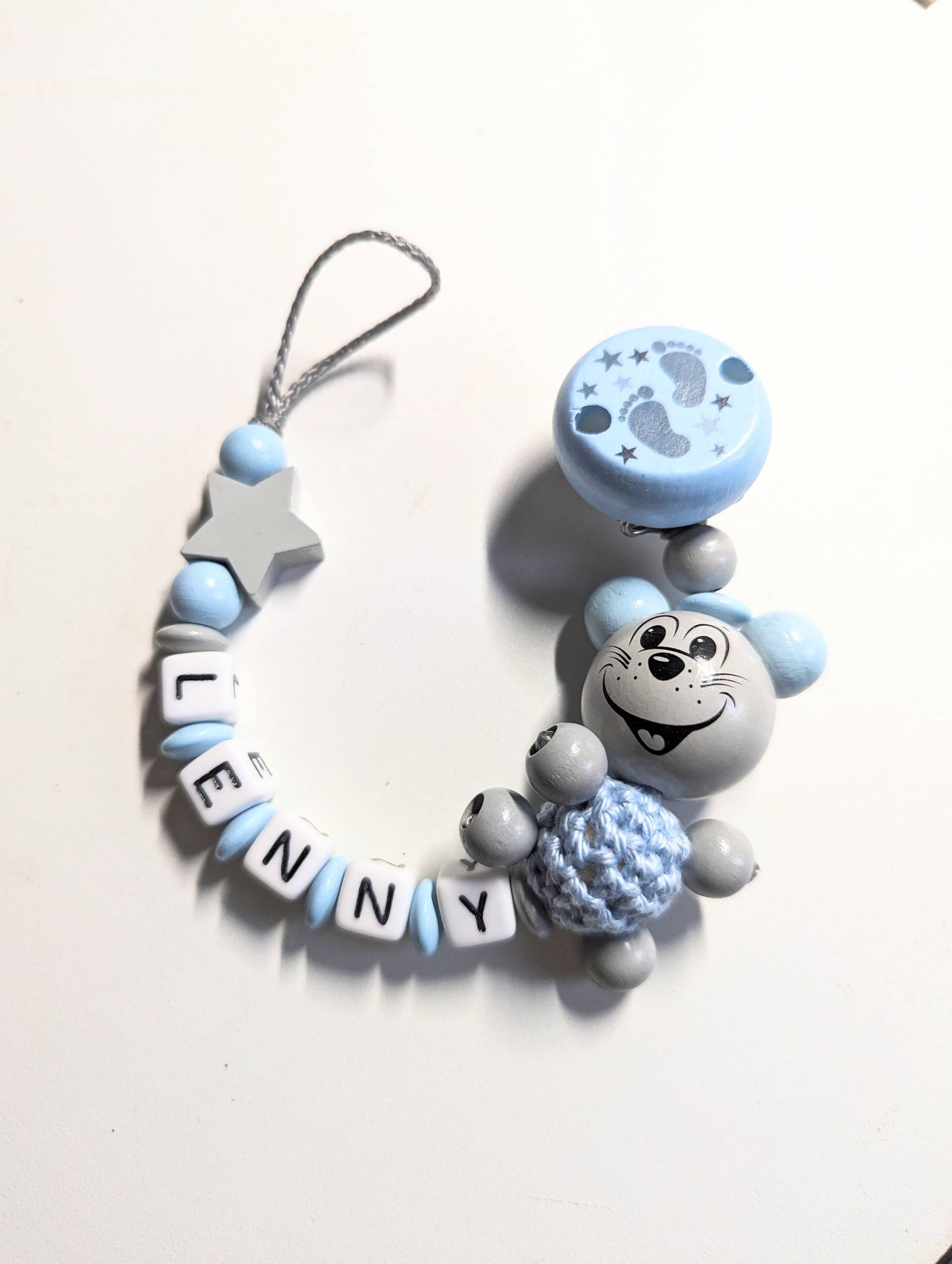 Schnullerkette Mit Namen Junge Personalisiert Maus Geburt Taufe Babygeschenk Babyparty Schnullerkette Mit Namen Junge Personalisiert Maus Geburt Taufe Babygeschenk Babyparty von AnniLieblingsstuecke