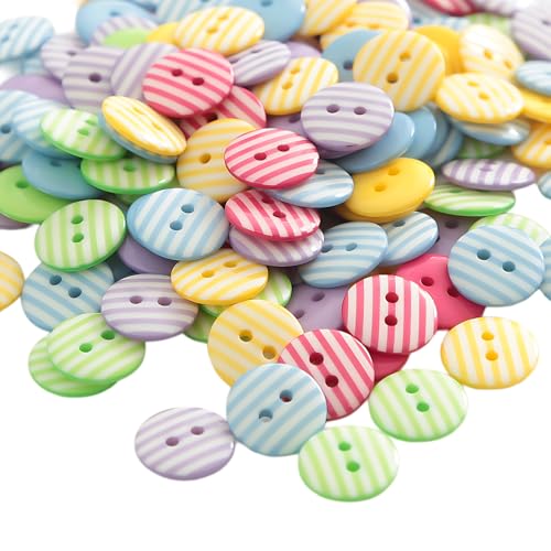 50 Stück gestreifte Knöpfe in verschiedenen Farben, 15 mm, rund, Kunstharzknöpfe für Kleidung, Nähen, DIY-Projekte 50 Stück gestreifte Knöpfe in verschiedenen Farben, 15 mm, rund, Kunstharzknöpfe für Kleidung, Nähen, DIY-Projekte von Aoktorkit
