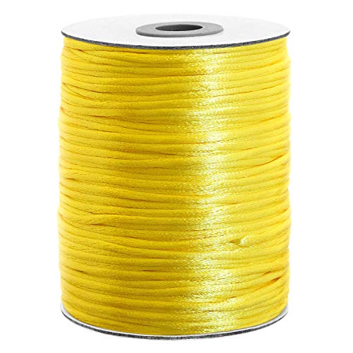 Aranato Satinkordel 100 Meter 2mm dick Große Spule Vielseitig einsetzbar gelb Aranato Satinkordel 100 Meter 2mm dick Große Spule Vielseitig einsetzbar gelb von Aranato