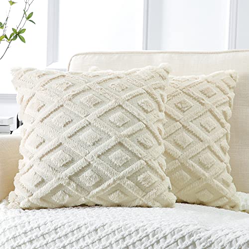 Artscope 2er-Set Dekorativ Kurze Wolle Kissenbezüge, Sanft Plüsch Samt Zierkissenbezug Luxus Dekokissen Kissenhülle Set Kissen Fall für Sofa Auto Schlafzimmer Zuhause Dekor (Creme Beige, 40 x 40cm) von Artscope