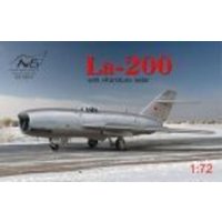 La-200 with Korshun radar von Avis