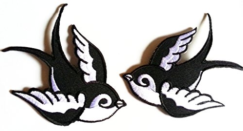 Aufnäher Set für Jacken Iron on Patch Aufbügler Applikation Rockabilly Schwalben 2 er Set je 10 x 6,5 cm Aufnäher Set für Jacken Iron on Patch Aufbügler Applikation Rockabilly Schwalben 2 er Set je 10 x 6,5 cm von B2SEE