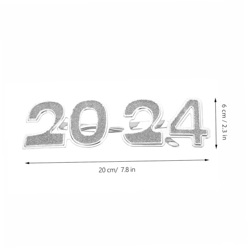 BAZEITFLOW Year Party Brille aus Leichtem Pc Material Dekorative Zahlenform Bequemes Tragen für Erwachsene und Stylisches Silbernes Partyaccessoire für Silvesterfeier BAZEITFLOW Year Party Brille aus Leichtem Pc Material Dekorative Zahlenform Bequemes Tragen für Erwachsene und Stylisches Silbernes Partyaccessoire für Silvesterfeier von BAZEITFLOW