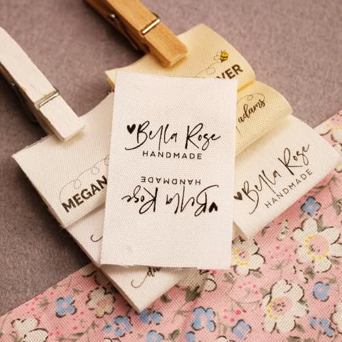 Personalisierte Nähetiketten For Handgefertigte Artikel, Individuelle Kleidungsetiketten, Handgemachtes Baumwolletikett Mit Logo Oder Text, Markenetiketten, Faltetiketten, Nähzubehör(B,100 Pcs) von BBGDP