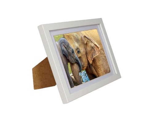 BD ART Bilderrahmen 15x21cm mit Passepartout 13x18 cm, weißes, MDF-Holz, stehend und hängend BD ART Bilderrahmen 15x21cm mit Passepartout 13x18 cm, weißes, MDF-Holz, stehend und hängend von BD ART