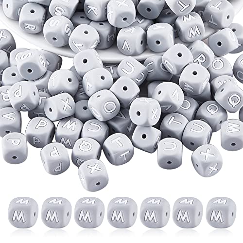 BEEFLYING 20 Stück Grauer Würfel Buchstabe M Silikonperlen 12x12x12 mm Quadratische Würfel Alphabetperlen mit 2 mm Lochabstandshalter Lose Perlen für Armbänder Halsketten Schmuckherstellung BEEFLYING 20 Stück Grauer Würfel Buchstabe M Silikonperlen 12x12x12 mm Quadratische Würfel Alphabetperlen mit 2 mm Lochabstandshalter Lose Perlen für Armbänder Halsketten Schmuckherstellung von BEEFLYING