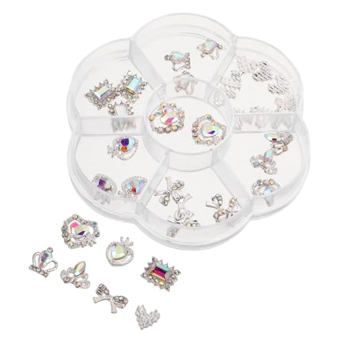 BELLIFFY 1 Schachtel Nagelschmuck Charms aus Legierung mit Flachen Herzformen Funkelnden Strasssteinen und Tiaren Leichter Nail Art Schmuck für DIY Maniküre Geeignet für Valentinstag von BELLIFFY