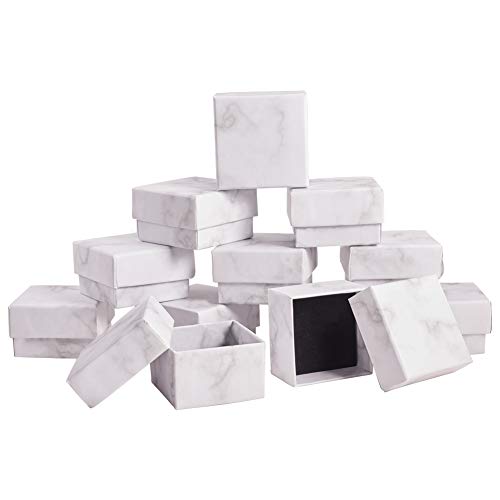BENECREAT 24 STÜCKE 5x5x3 cm Weißer Marmoreffekt Ring Box Quadrat Karton Schmuck Anhänger Boxen Kleine Geschenkboxen mit Schwammeinsatz von BENECREAT