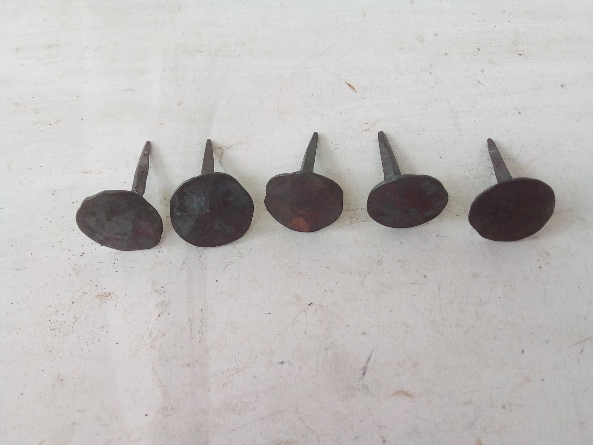 5Er Set Schmiedenägel, Schiffsnägel, Antike Vintage Schmiedenägel, Alter Nagel, Alter Nagel, Metallnagel 5Er Set Schmiedenägel, Schiffsnägel, Antike Vintage Schmiedenägel, Alter Nagel, Alter Nagel, Metallnagel von BGvintageART